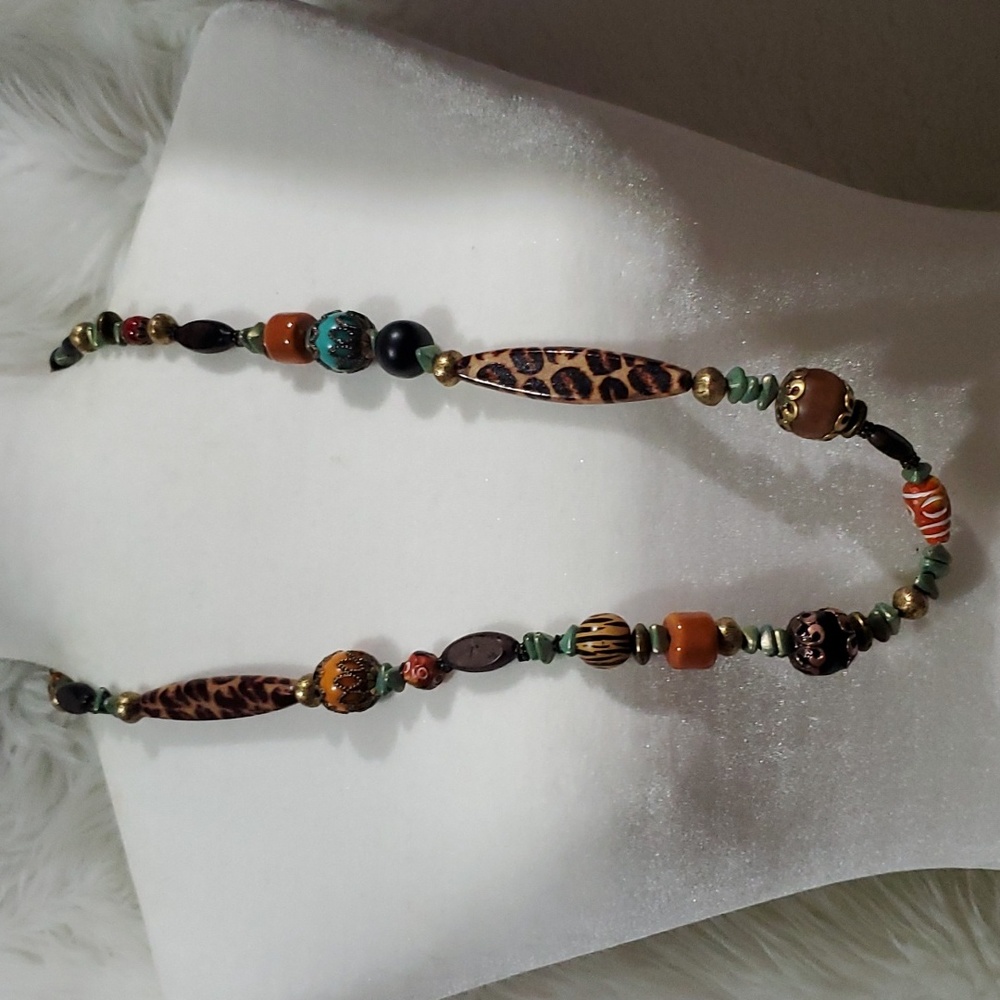 Chicos chunky beaded statement necklace